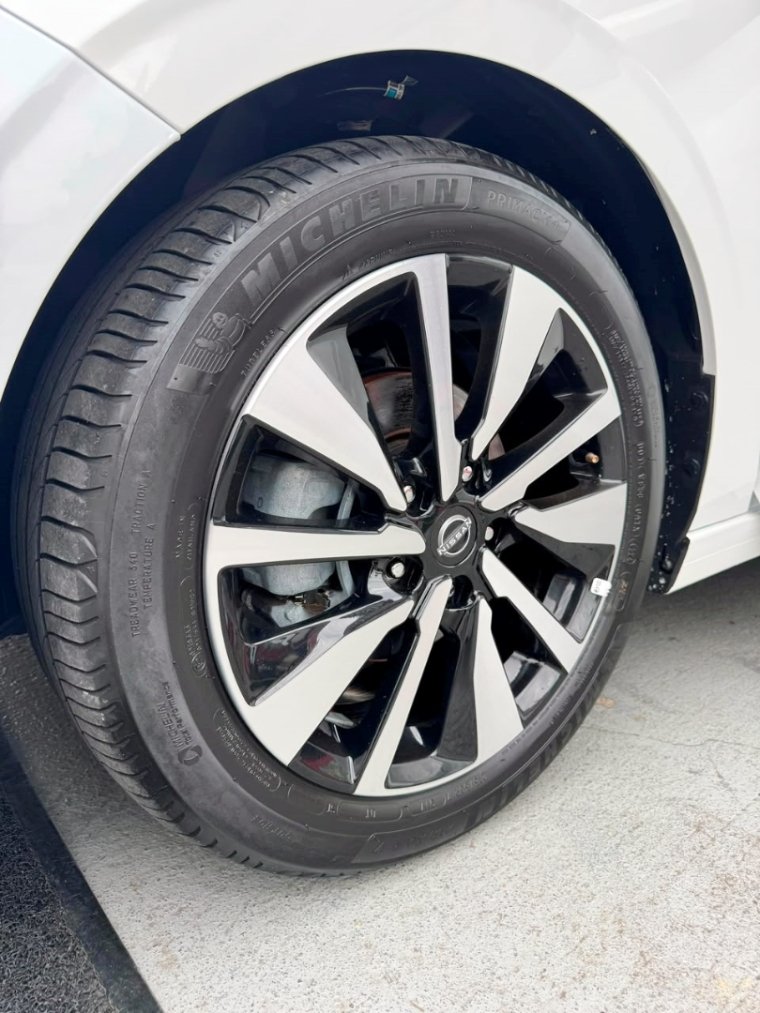 SENTRA 2.0 16V ADVANCE PNEU