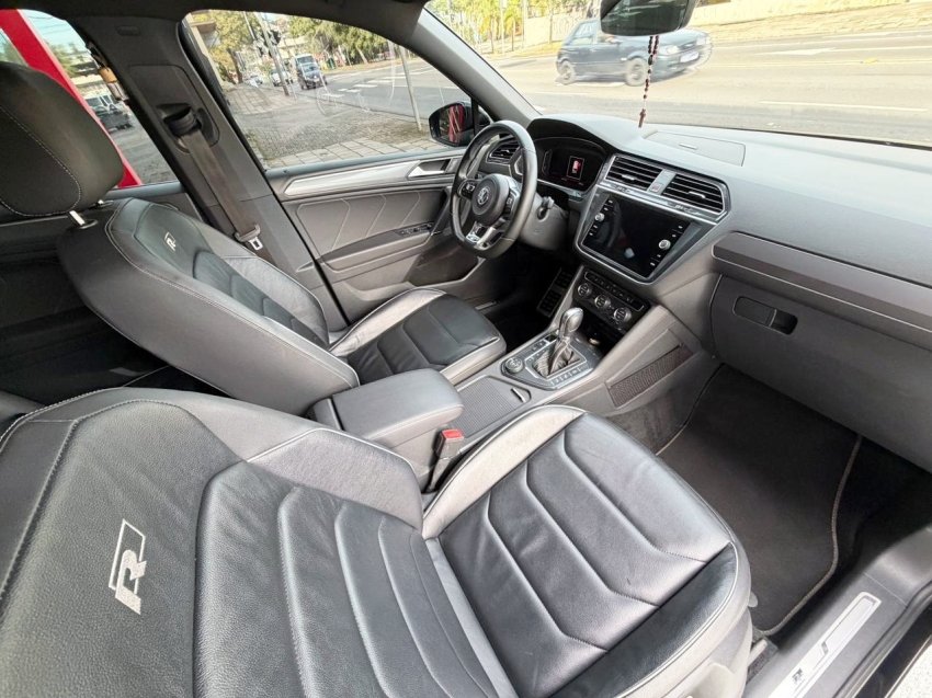 TIGUAN 2.0 ALLSPACE R-LINE 350 TSI 4X4 INTERNA 01