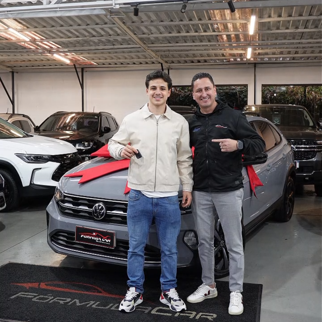 Cliente nivus cinza